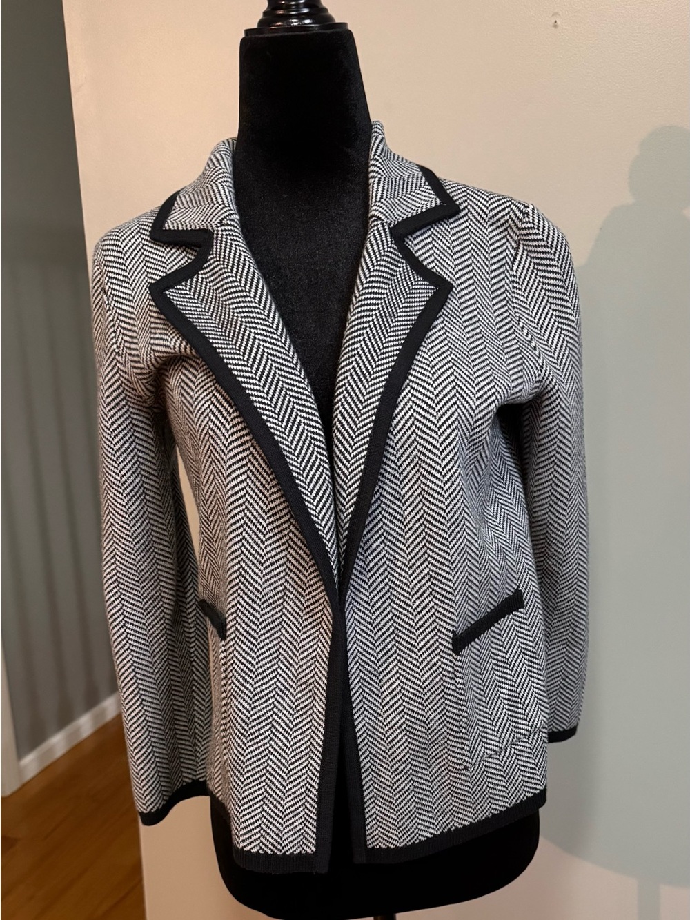 Ann Taylor Black & White Herringbone Blazer